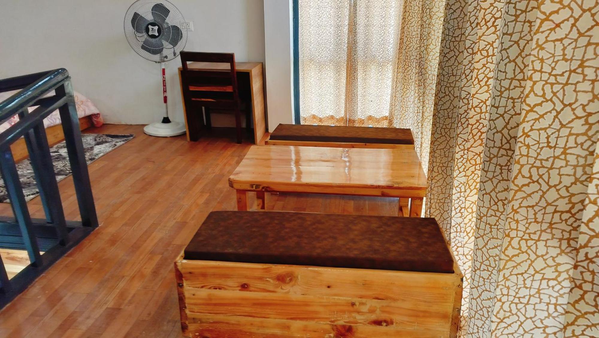 Baikunth Homes Далхаузи Екстериор снимка