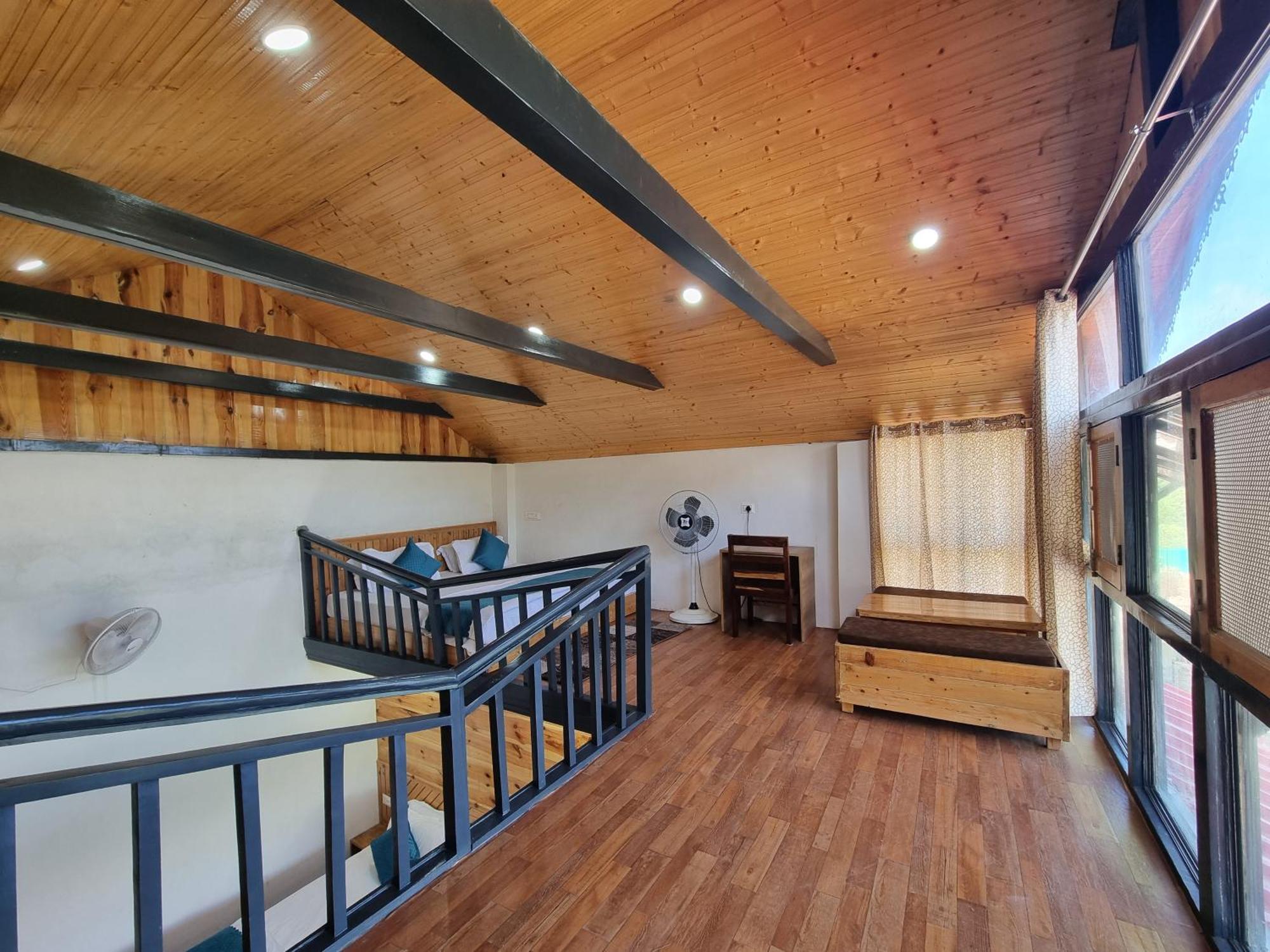 Baikunth Homes Далхаузи Екстериор снимка