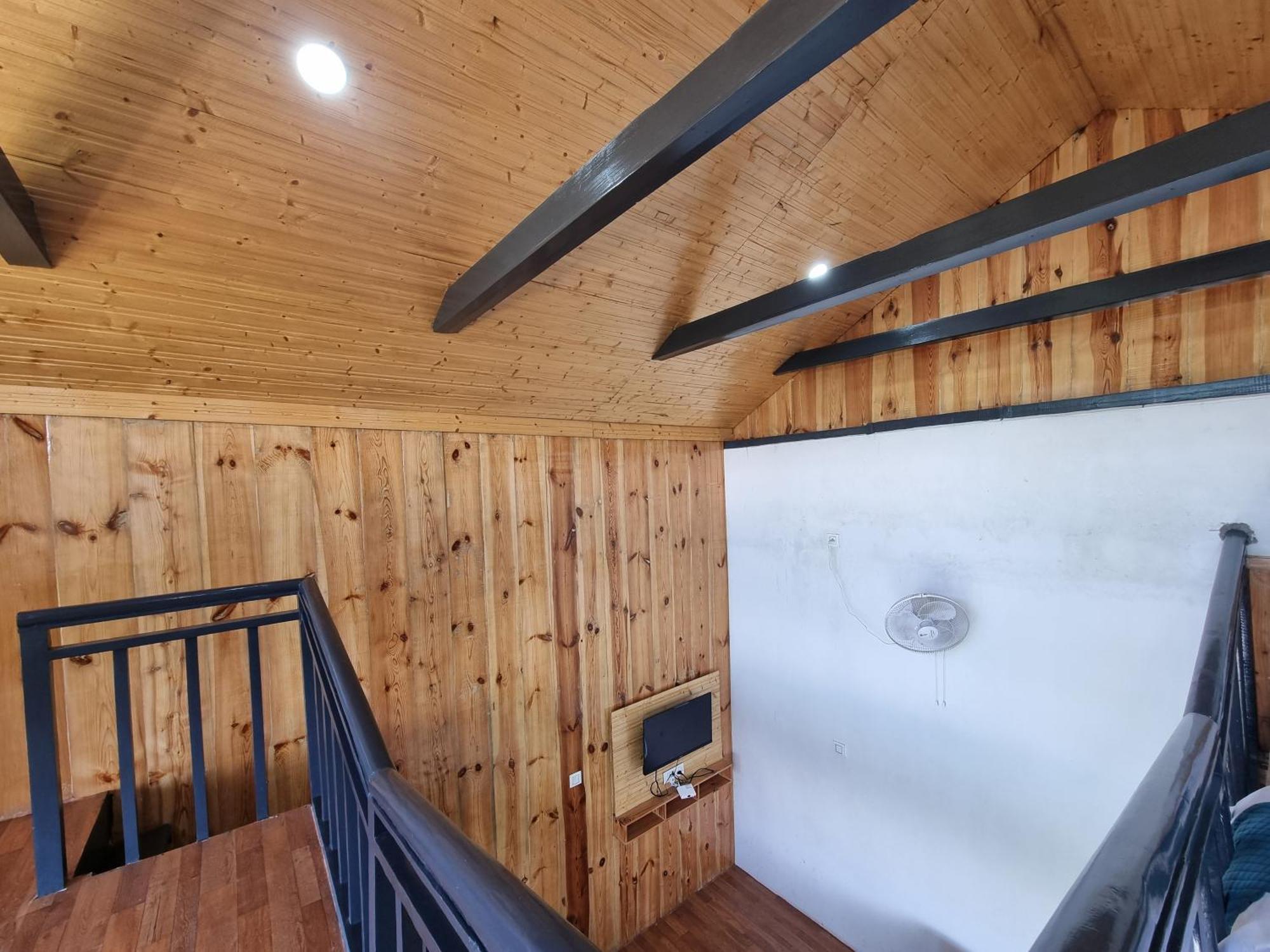 Baikunth Homes Далхаузи Екстериор снимка