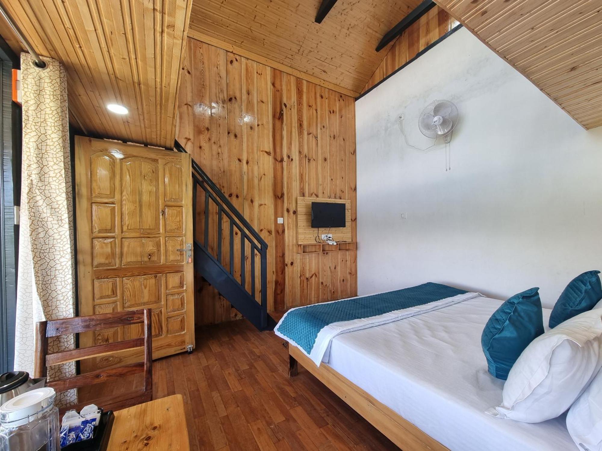 Baikunth Homes Далхаузи Екстериор снимка
