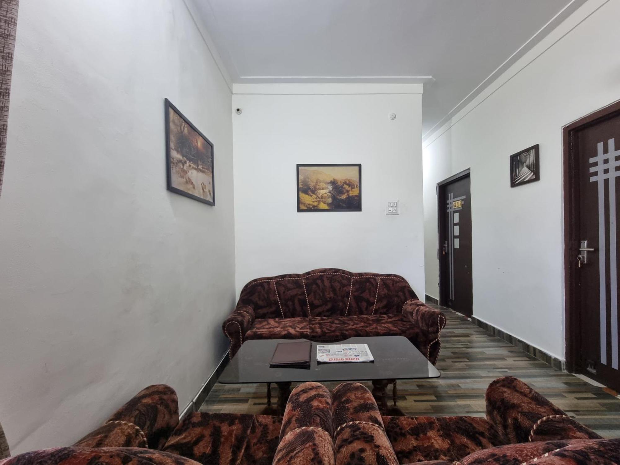 Baikunth Homes Далхаузи Екстериор снимка